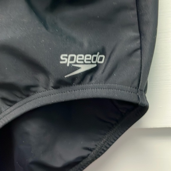 Speedo color block one piece bathing suit size 12 - Picture 6 of 6